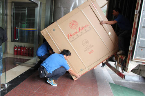 靖州钢琴贵重工艺品无忧运